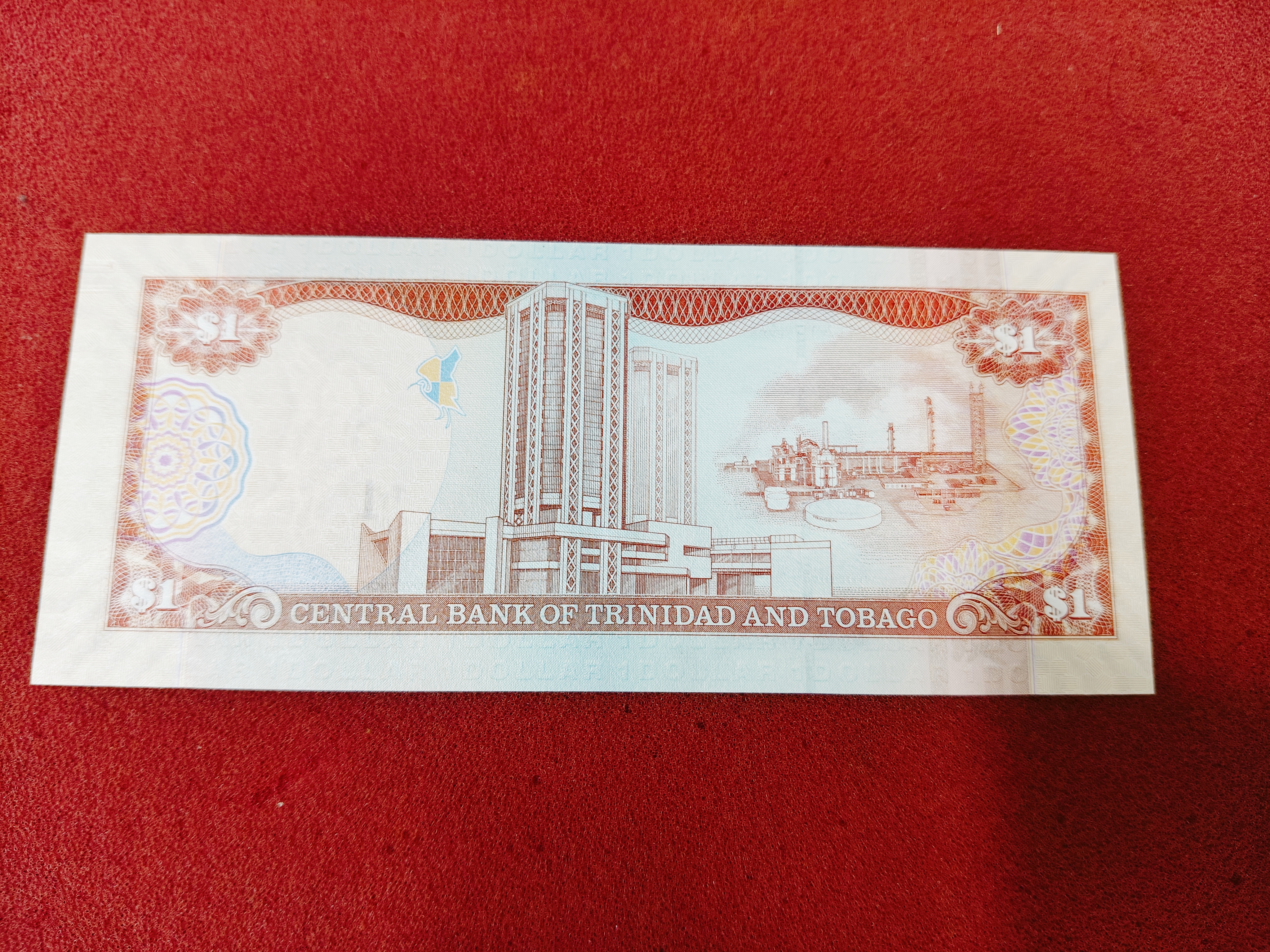 Trinidad and Tobago $ 1, Unc currency note — photo 2 of 2