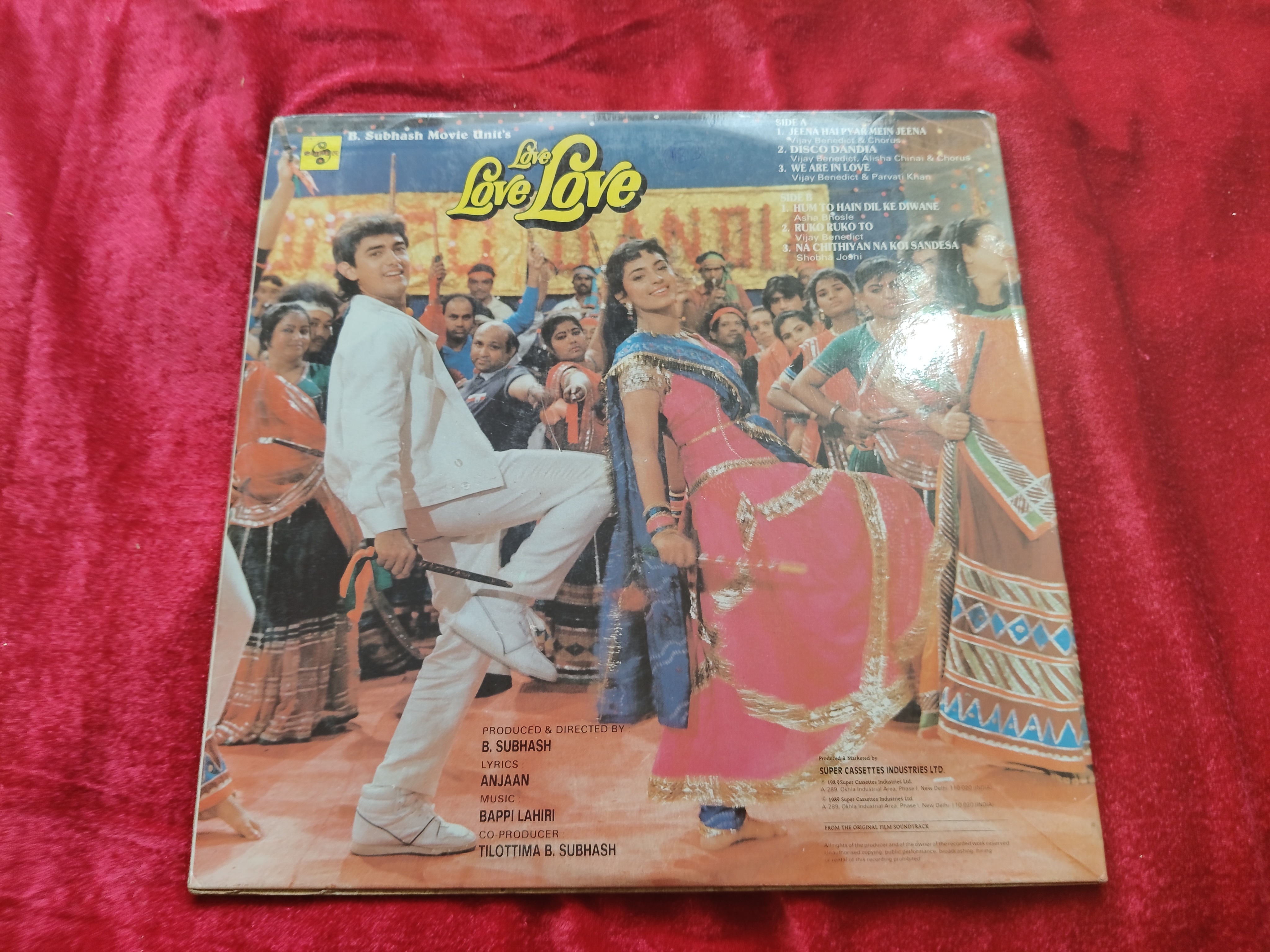 Love Love Love Vinyl Record LP – Hindi Film Songs – EMI — photo 2 of 2