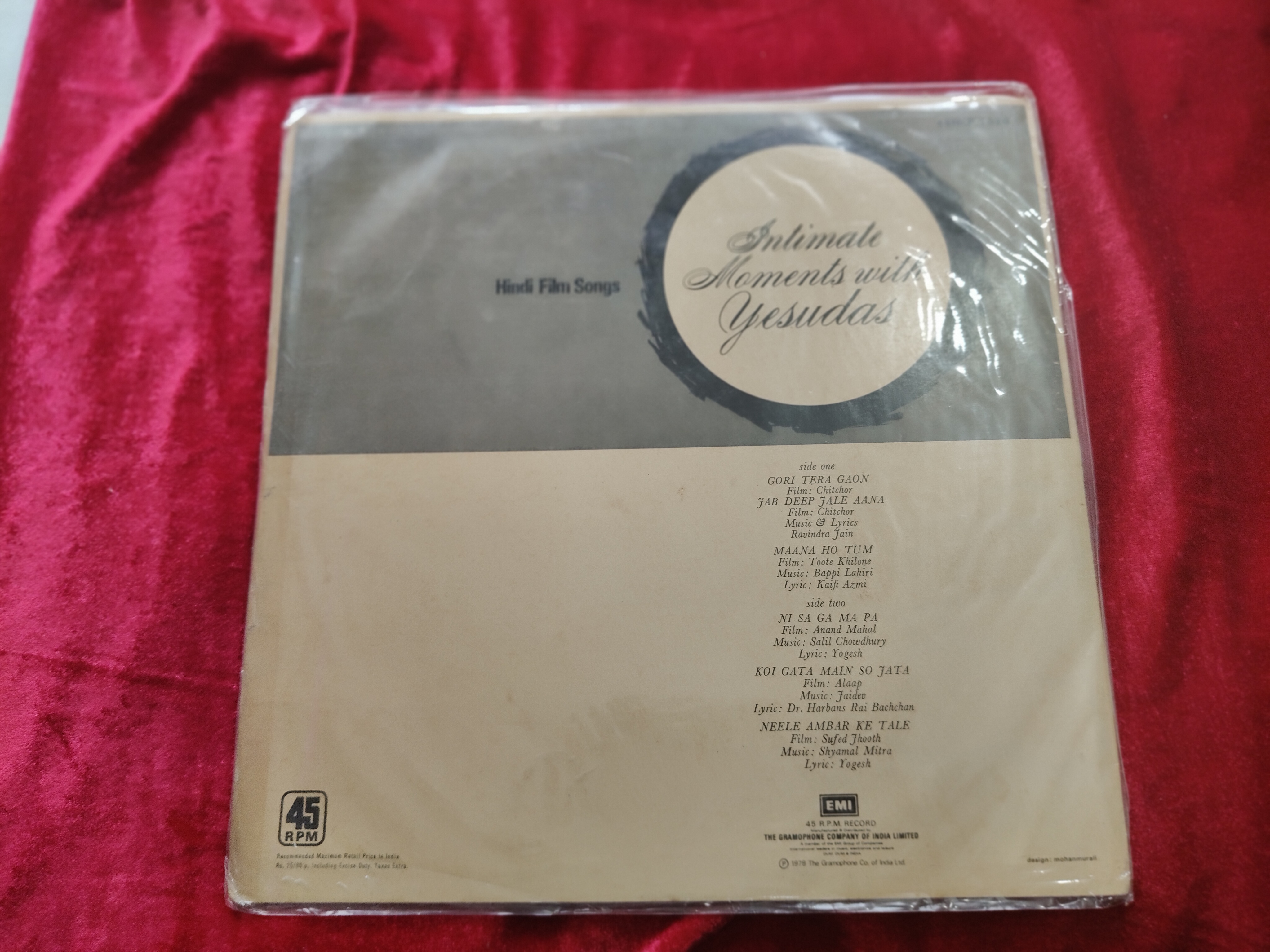 Intimate Moments Of Yesudas Hindi Non-Filmi LP Vinyl — photo 2 of 2