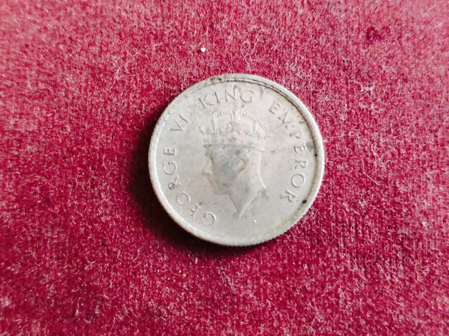British India 1/2 Rupee George VI 1939 Silver Coin — photo 2 of 2
