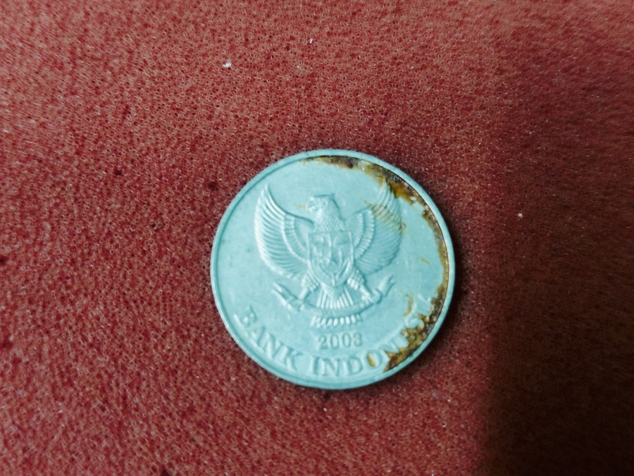 Indonesia 200 Rupiah 2003 Coin — photo 2 of 2